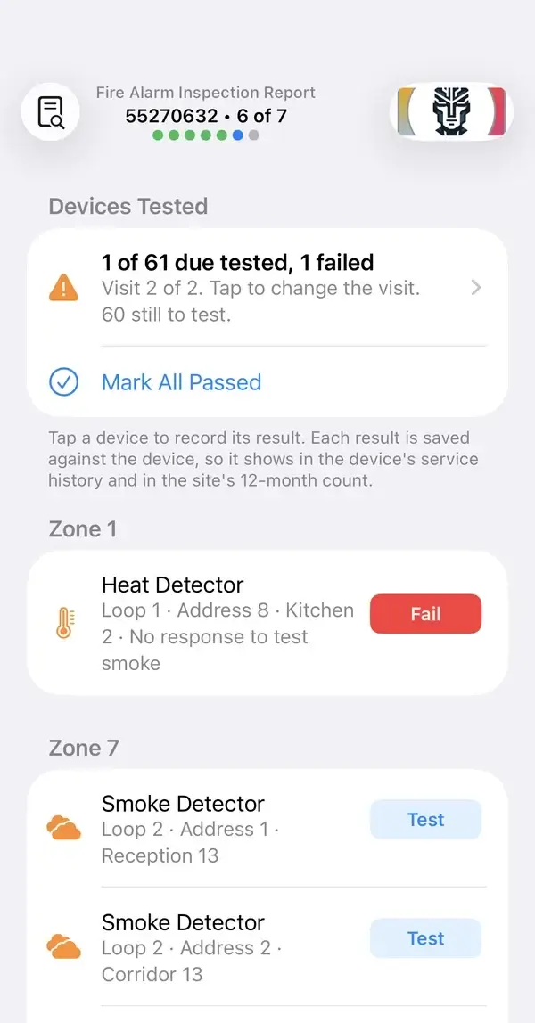 Devices Tested page: each detector and call point due this visit, with Pass and Fail